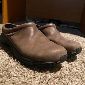 Brown Nubuck Merrell slip resistant shoe